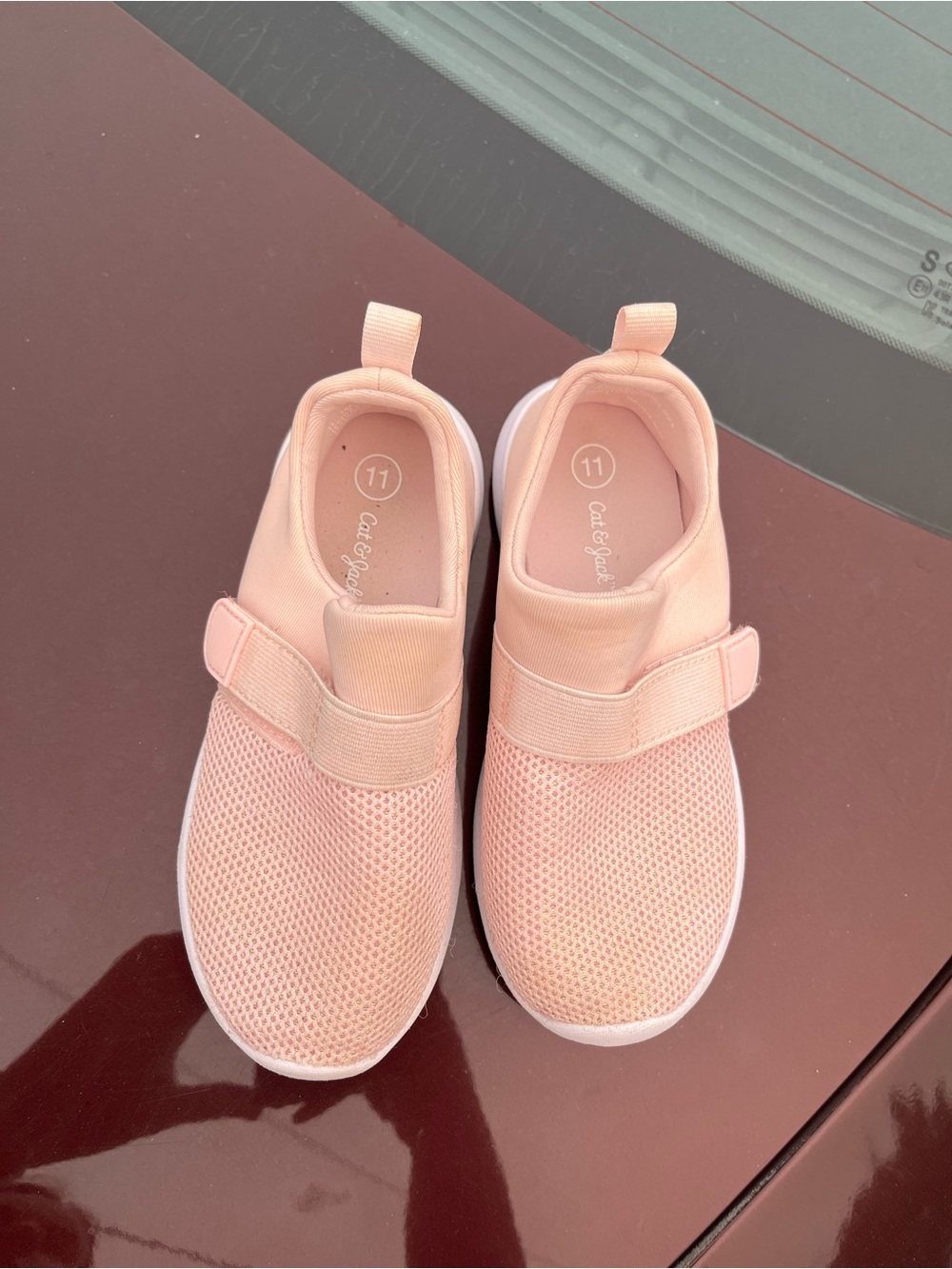 Cat & Jack Austen Water Shoes